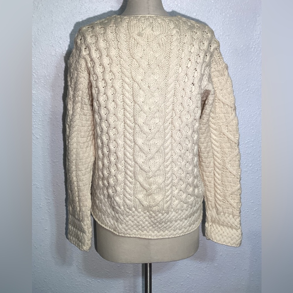 Carraigdonn 100% merino wool Cable Knit Cream Sweater size large - Picture 2 of 13